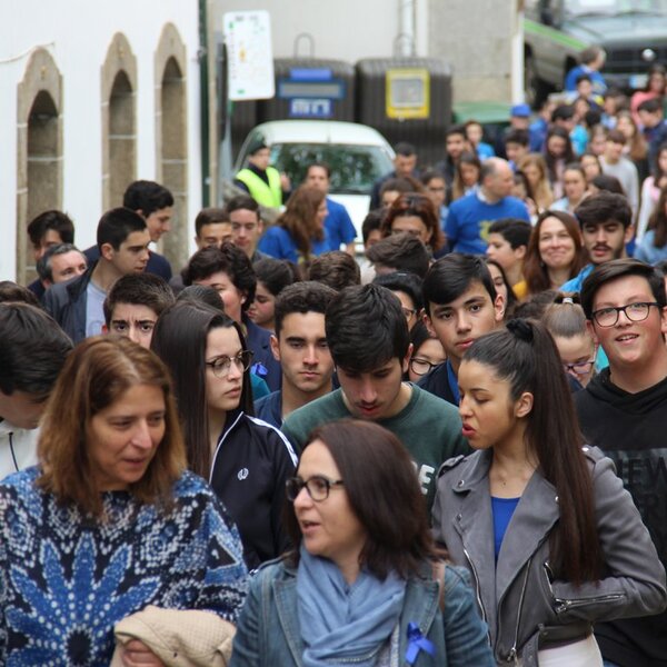 Educação (90)