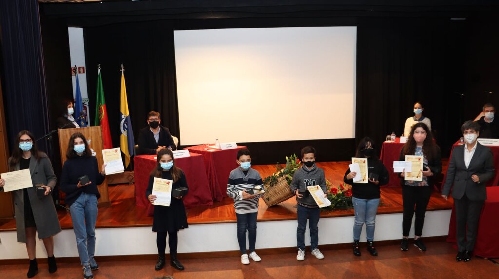Agrupamento de Escolas de Mesão Frio assinalou Dia do Diploma