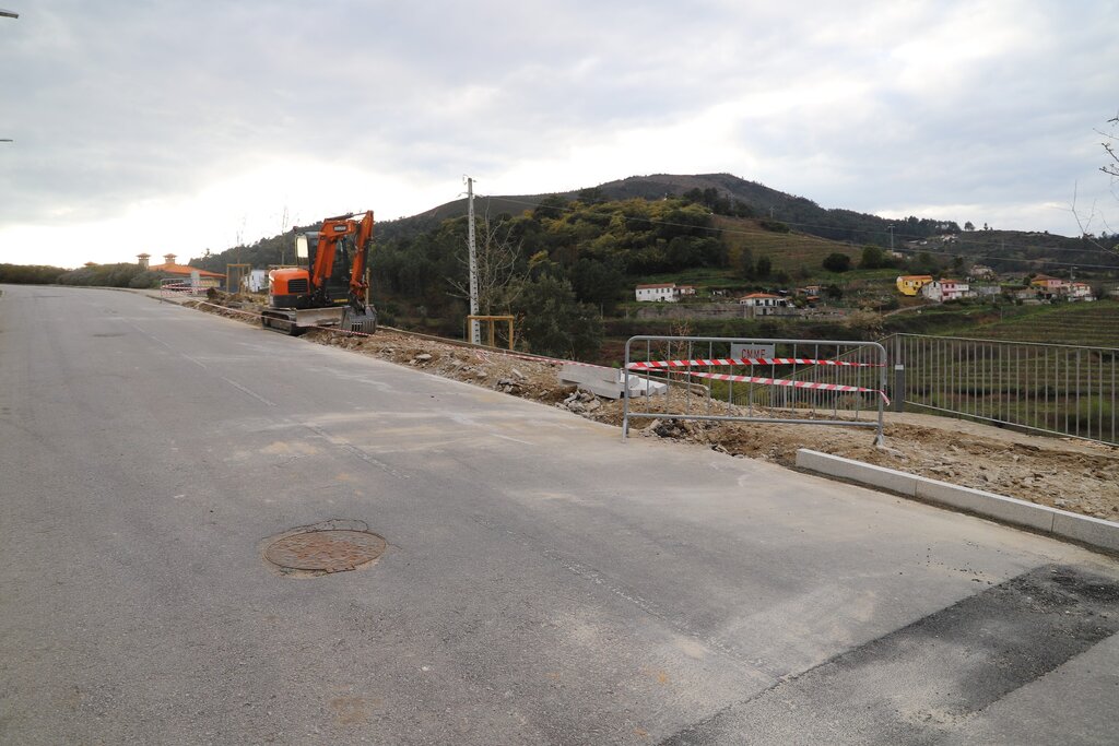 Obra de reabilitação da Rua das Botelheiras e envolvente já iniciou