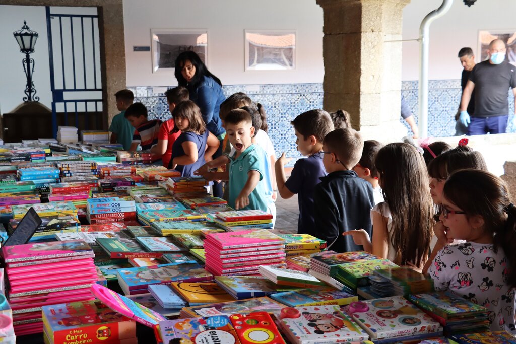 ‘Mostra do Livro’ traz cultura a Mesão Frio 