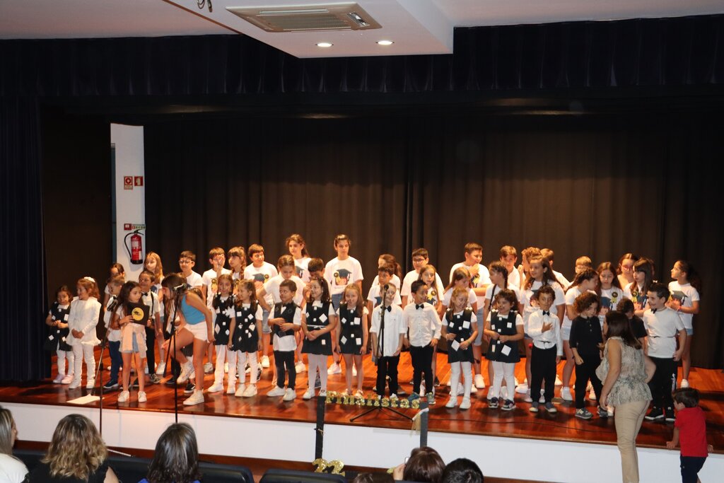 Finalistas do Pré-Escolar e do 1.º Ciclo do Ensino Básico em festa