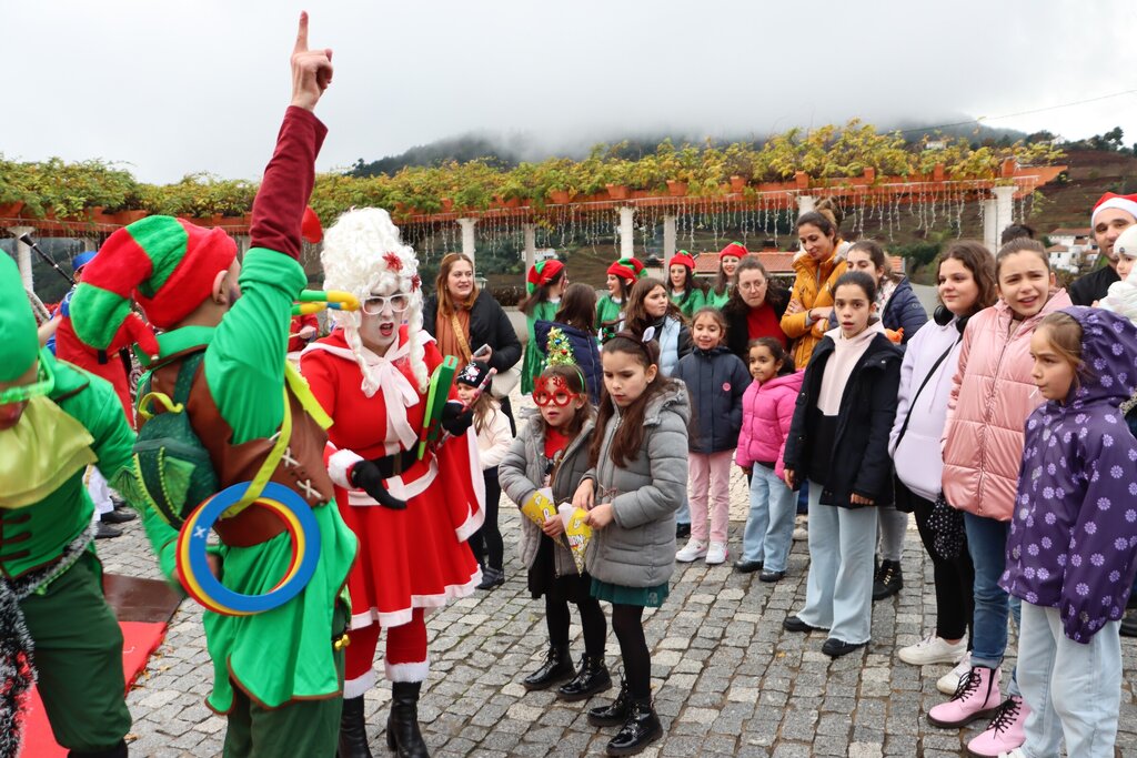 «Natal na Avenida» volta a fazer sonhar crianças e adultos