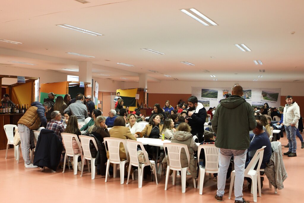 Praça da Alimentação reúne Vinhos do concelho e Gastronomia