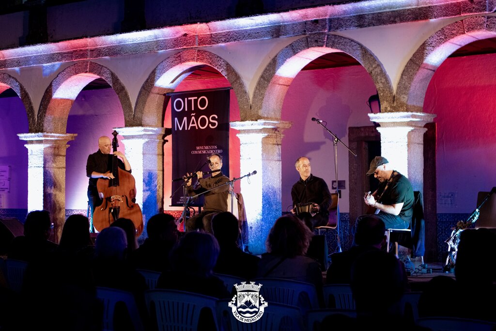 Mostra do Livro & Outras Artes | Festival "Oito Mãos, Monumentos com Música Dentro"