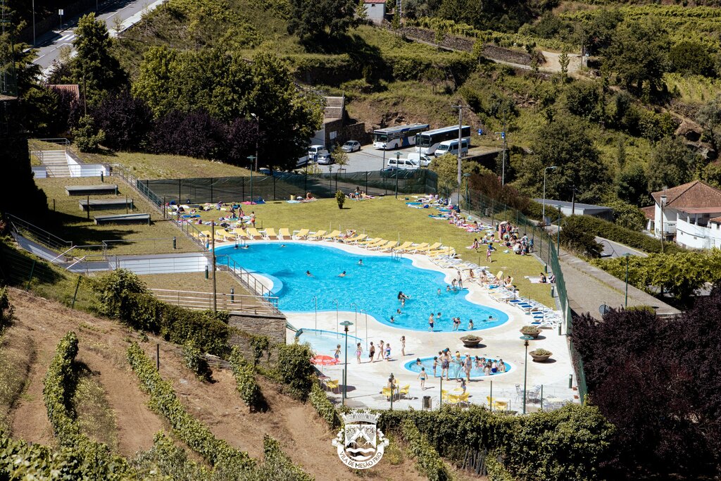 Piscinas Municipais Descobertas Reabrem ao Público