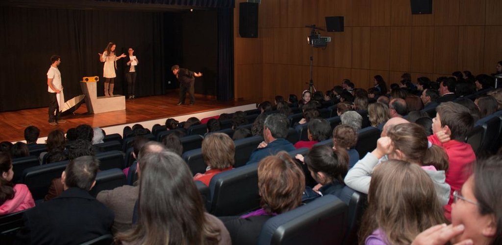 Teatro Filandorra subiu ao palco do Auditório Municipal de Mesão Frio