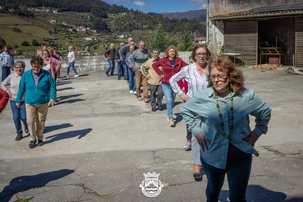Ateliers (Re)viver ensaiam danças para Desfile da Primavera