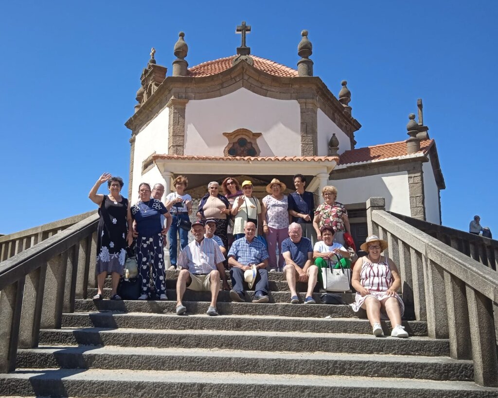 Ateliers (Re)viver encerram ano de atividades com viagem de convívio