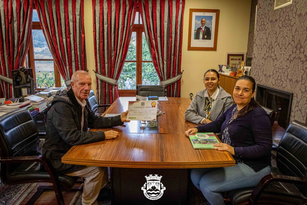 Autarquia de Mesão Frio recebe Certificado de Reconhecimento da A2000