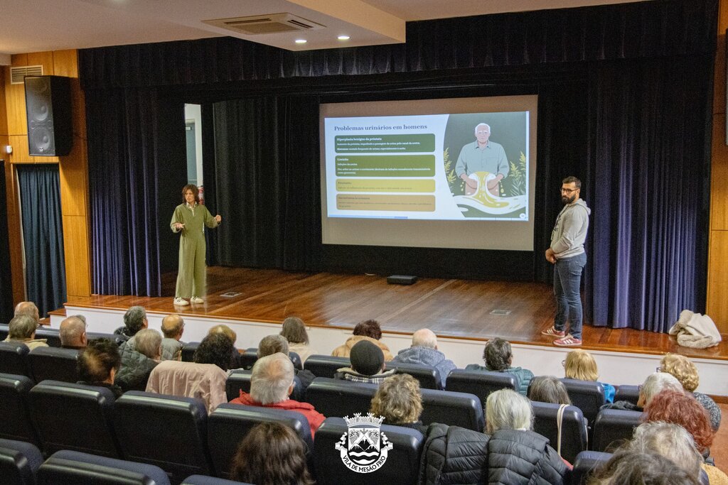 Ateliers (Re)viver assistem a sessão informativa «Incontinência Urinária: Mitos e Soluções»