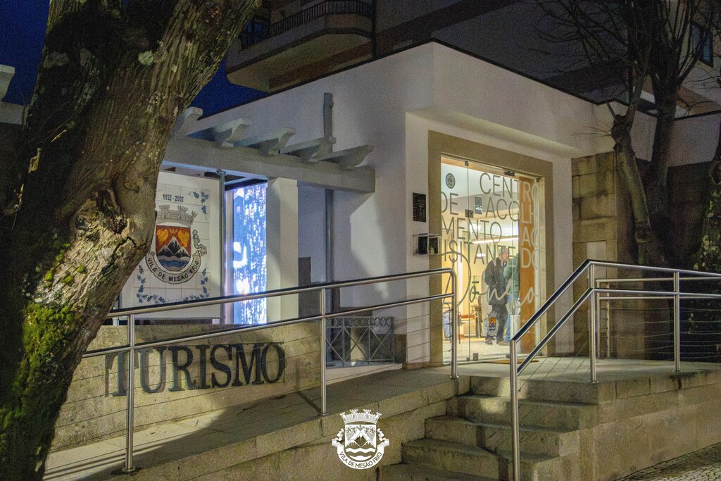 Jornalistas percorrem trilhos de Mesão Frio