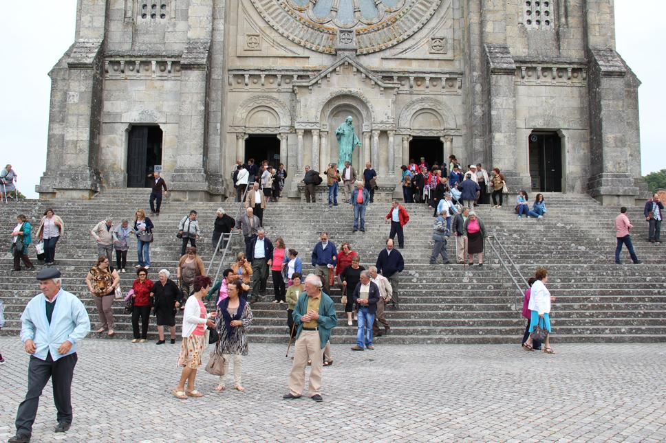 Autarquia de Mesão Frio juntou cerca de 500 Seniores em passeio e almoço convívio