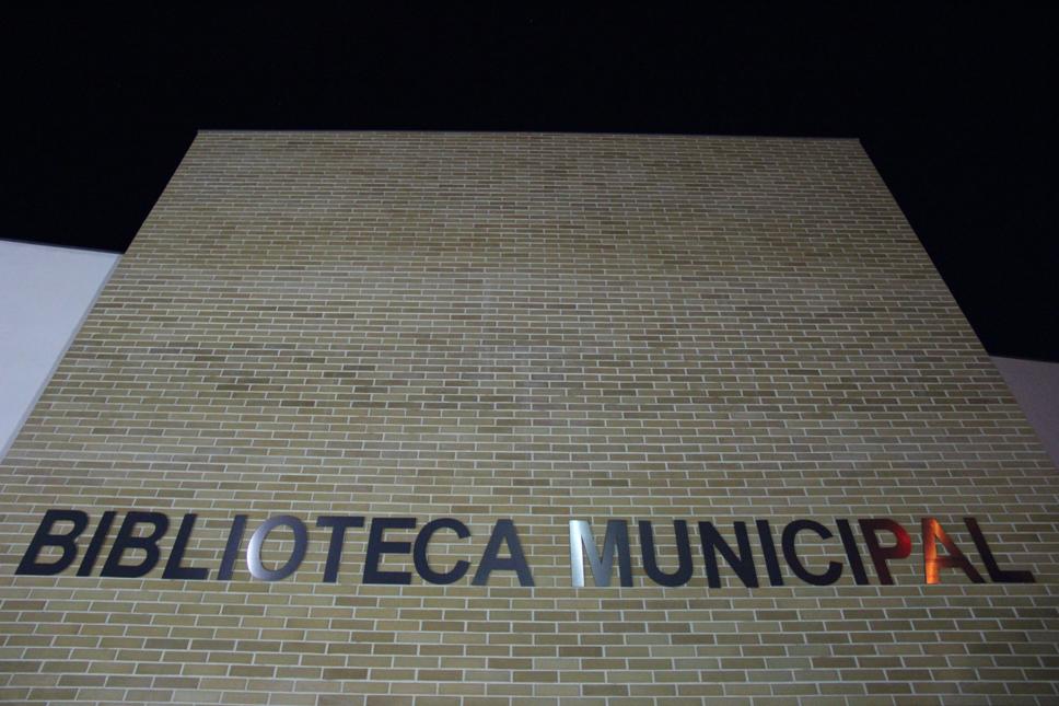 Sarau Cultural na Biblioteca Municipal de Mesão Frio: literatura, poesia, música e teatro cativar...
