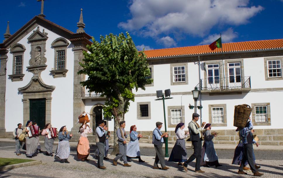 Espetáculo de Música e de Folclore 