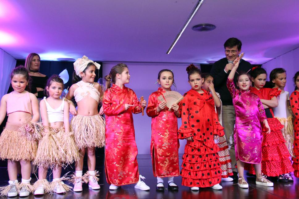 Sarau de dança na Biblioteca Municipal