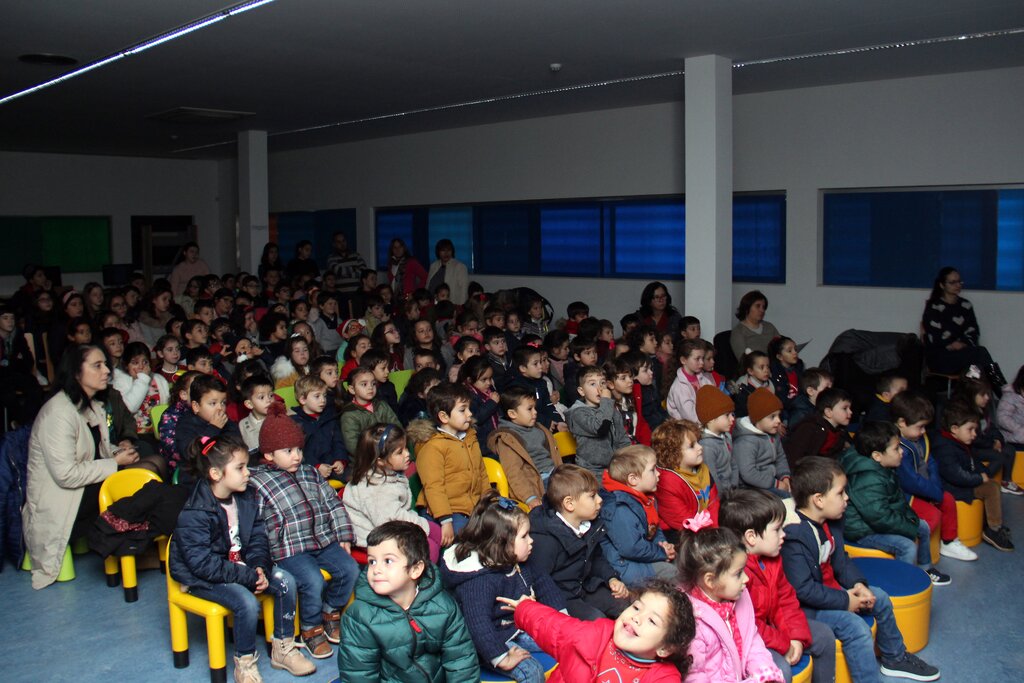 «Florival - o pequeno pastor» na Biblioteca Municipal