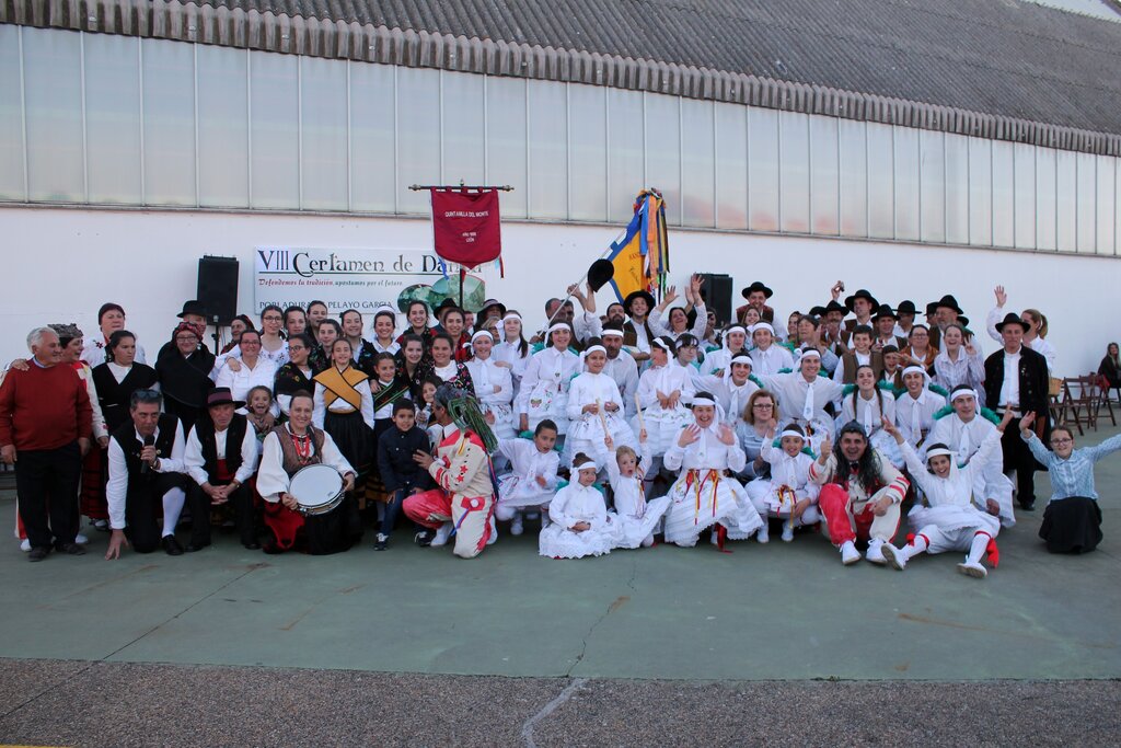 Alegria e tradições de Barqueiros animaram festa tradicional de León