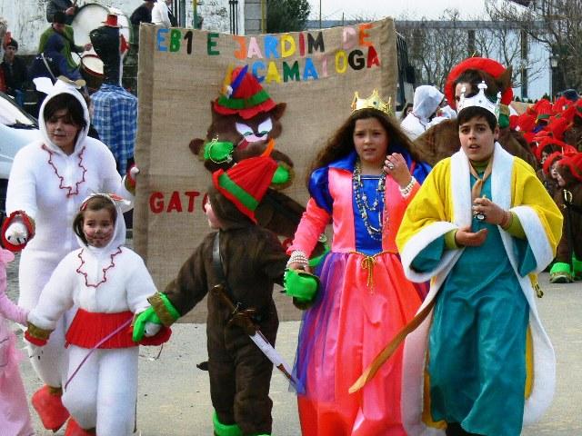 Carnaval na Porta do Douro atrai mar de gente a Mesão Frio
