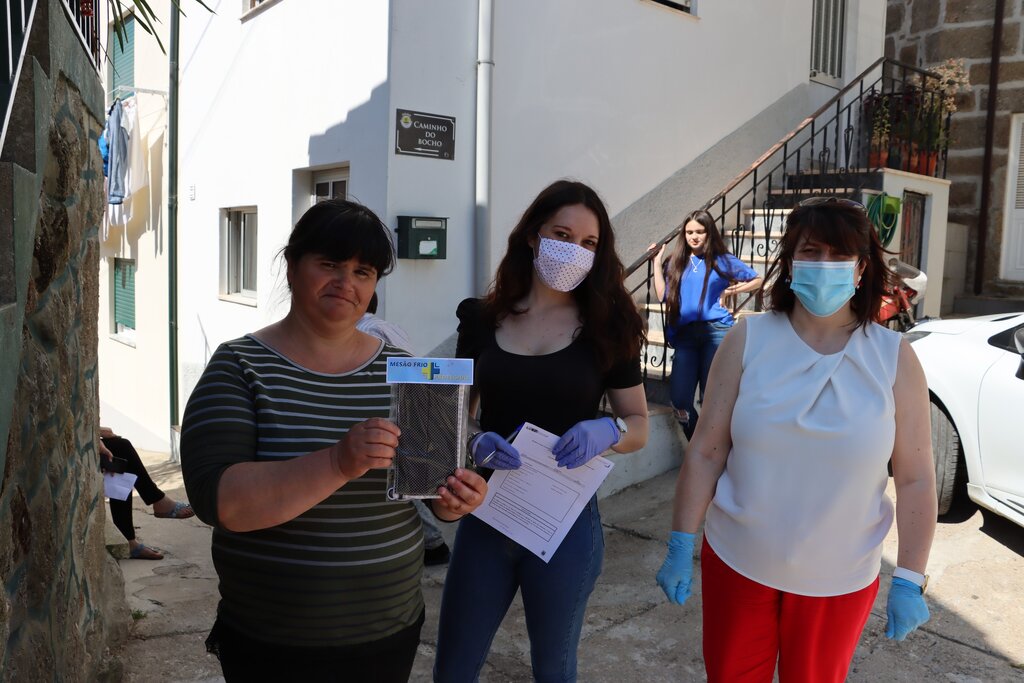 Autarquia entregou máscaras e cabazes a famílias carenciadas