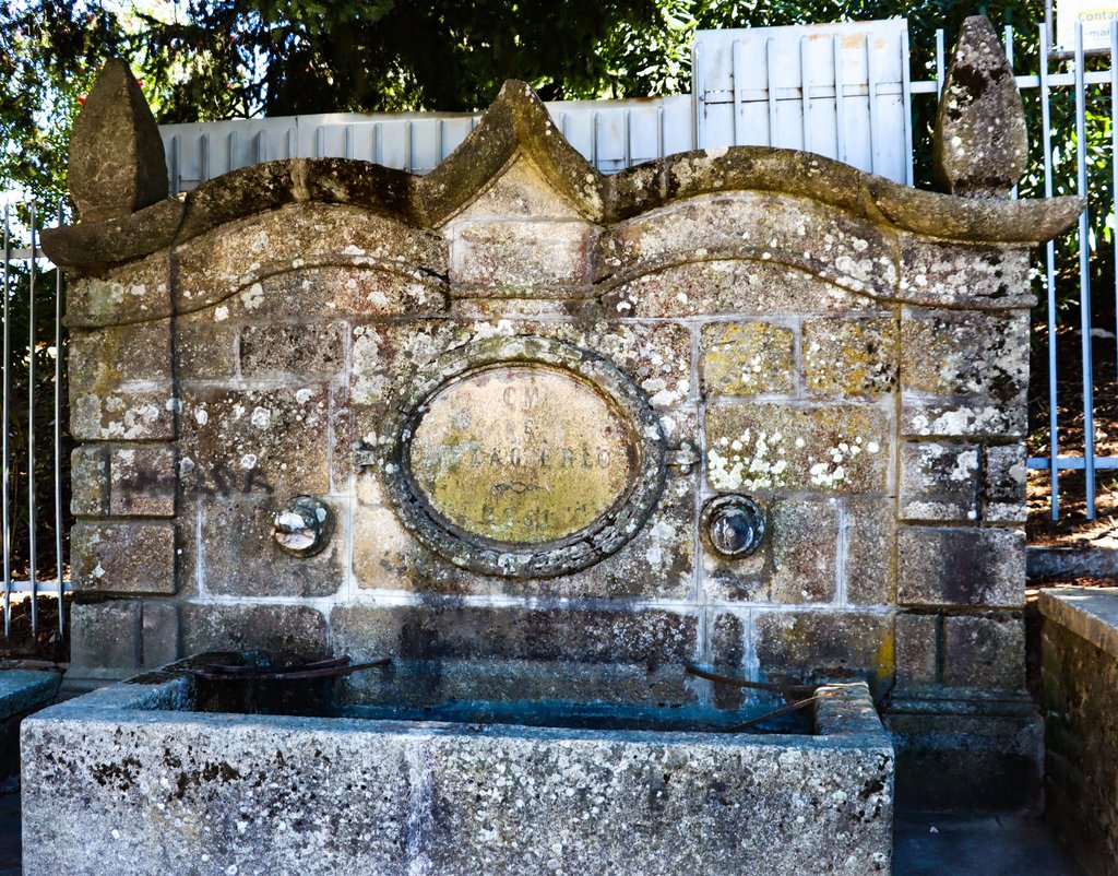 Chafariz do Largo da Independência | Independência Square Fountain